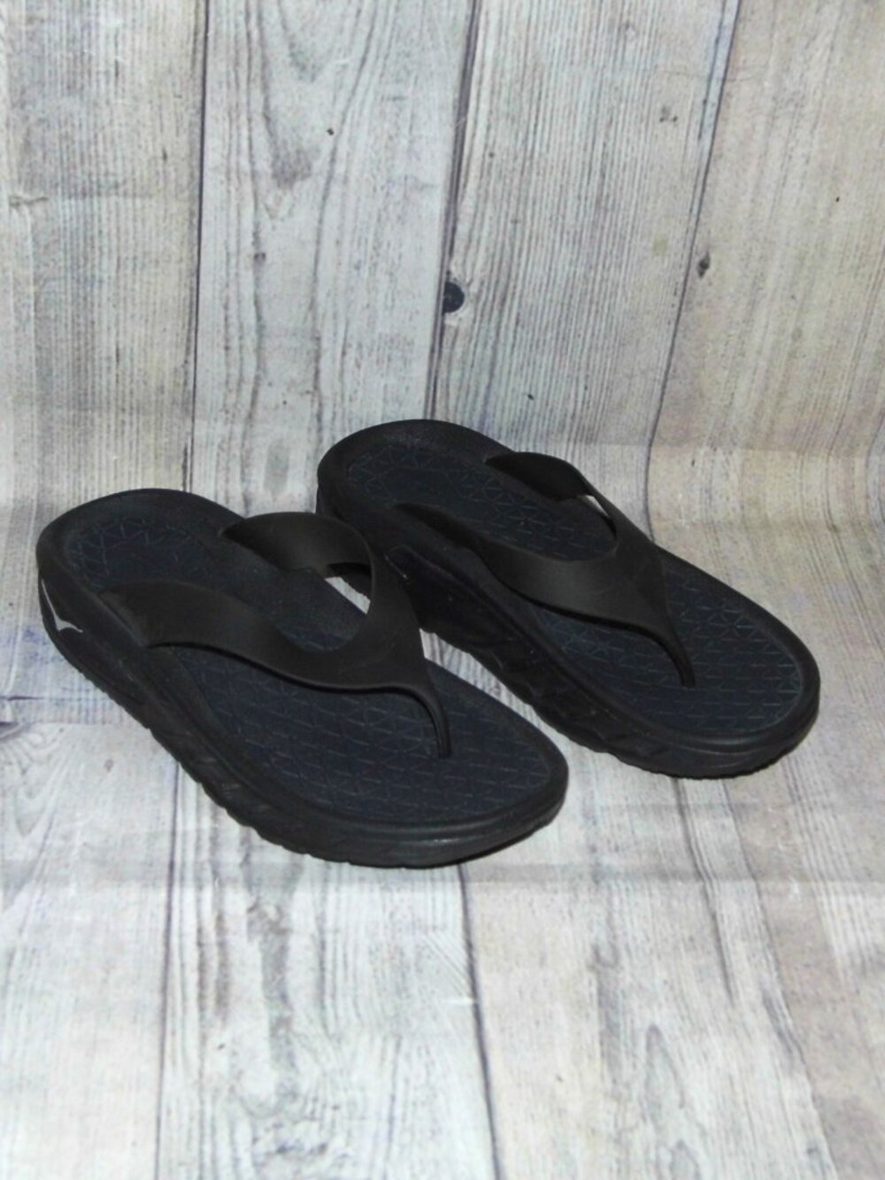 HOKA Ora Recovery Black Flip Flop Sandals Womens Size 8